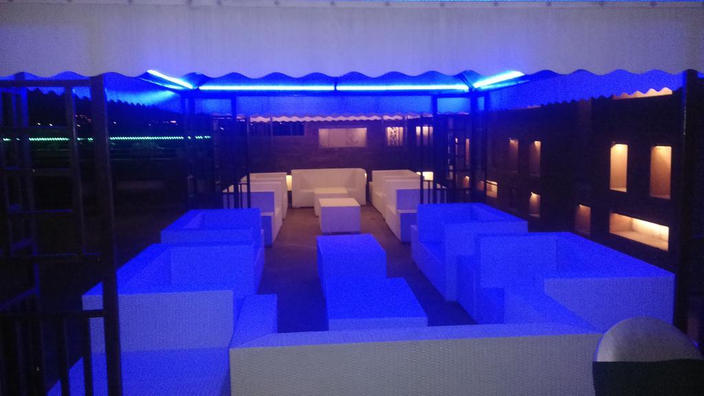Modi Hotel & Resorts Pinjaur Exterior photo